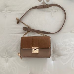 [SOLD] Crossbody Purse